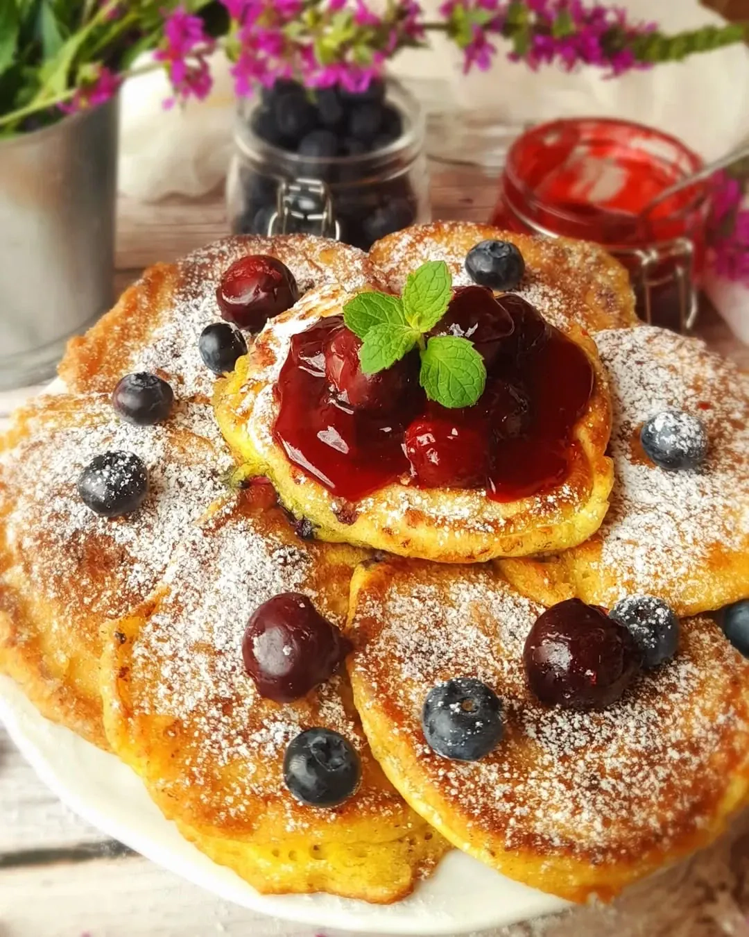 Placki jogurtowe z jabłkami bez mąki