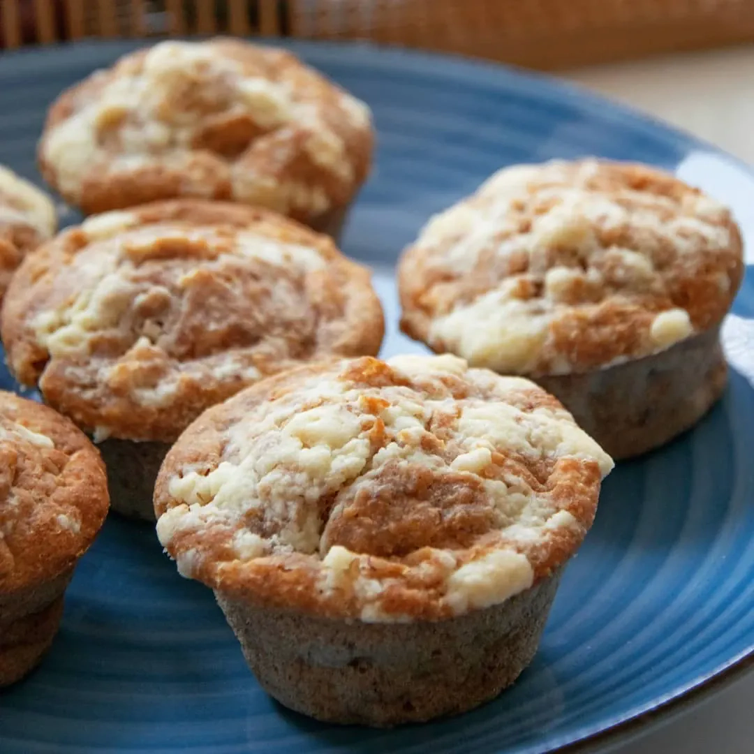 Kruche muffiny jabłkowe