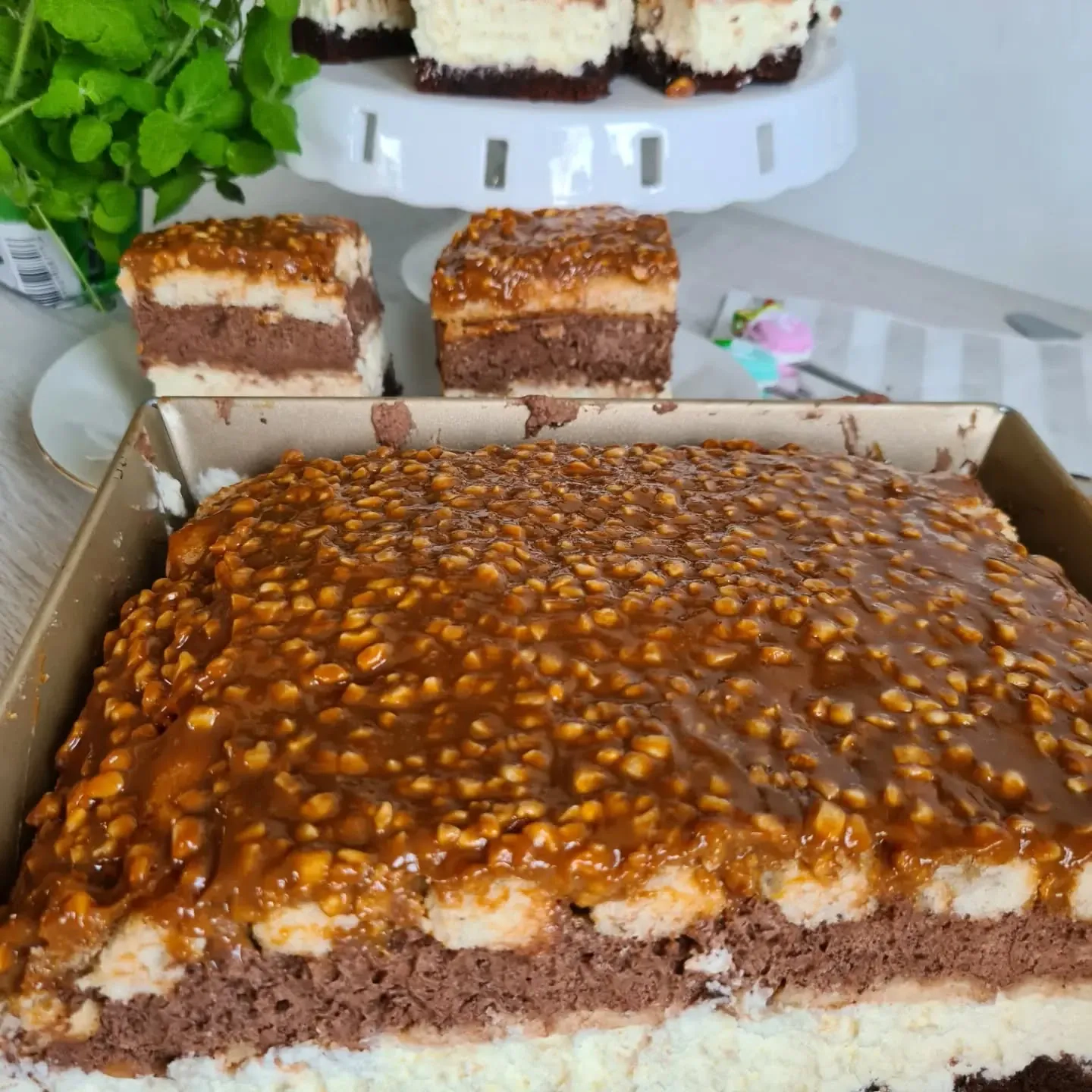 Ciasto z kajmakiem, czekoladą i mascarpone Ciasto z kajmakiem, czekoladą i mascarpone