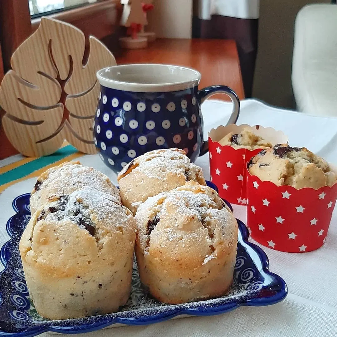 Muffinki waniliowe z jabłkami i gorzką czekoladą