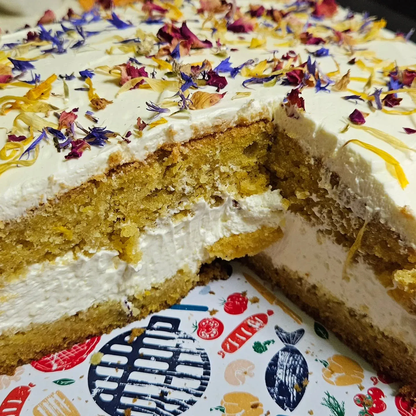 Wilgotne ciasto dyniowe z kremem mascarpone