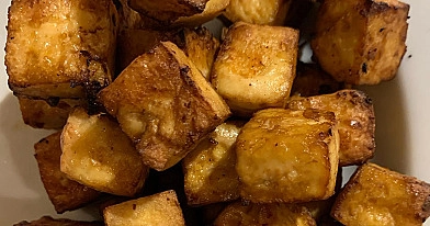 Chrupiące tofu z airfryera