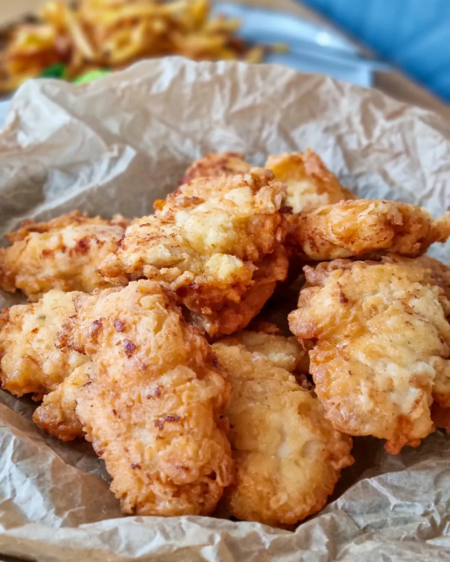 Nuggetsy w panko z airfryer – chrupiące kąski z kurczaka bez tłuszczu
