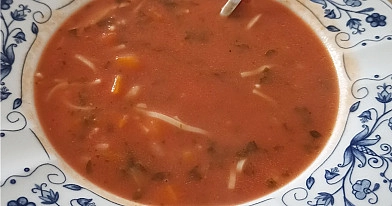 Zupa pomidorowa dla cukrzyka z makaronem