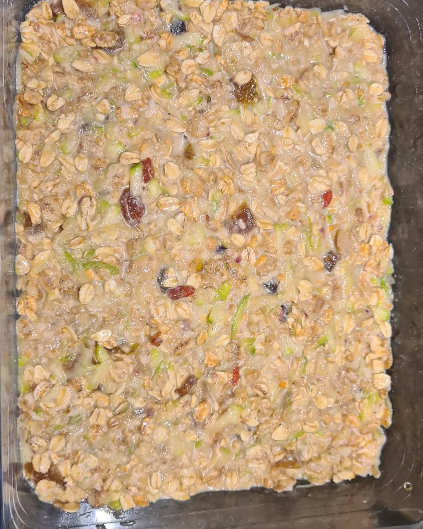 Kabaču un auzu pārslu musli kūka veselīgām brokastīm vai desertam