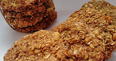 Ciastka owsiane z bananem i jogurtem