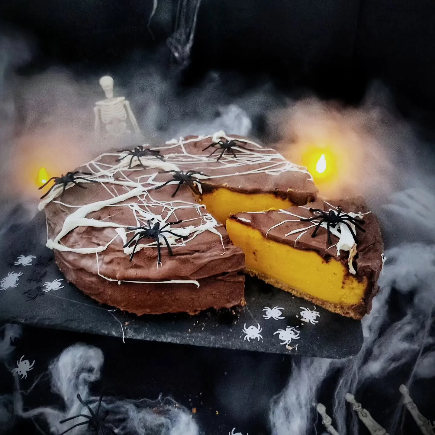 FIT sernik dyniowy na kruchym spodzie – idealny deser na Halloween i jesienne wieczory 🎃