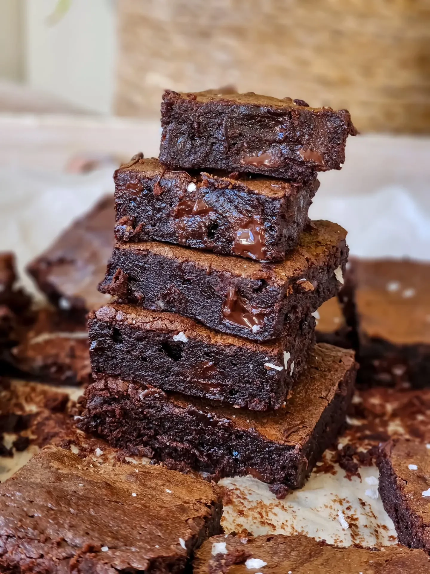 Najlepsze wilgotne brownie z kawałkami czekolady