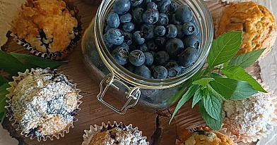 Muffinki z borówkami i czekoladą – wilgotne babeczki do kawy 🫐