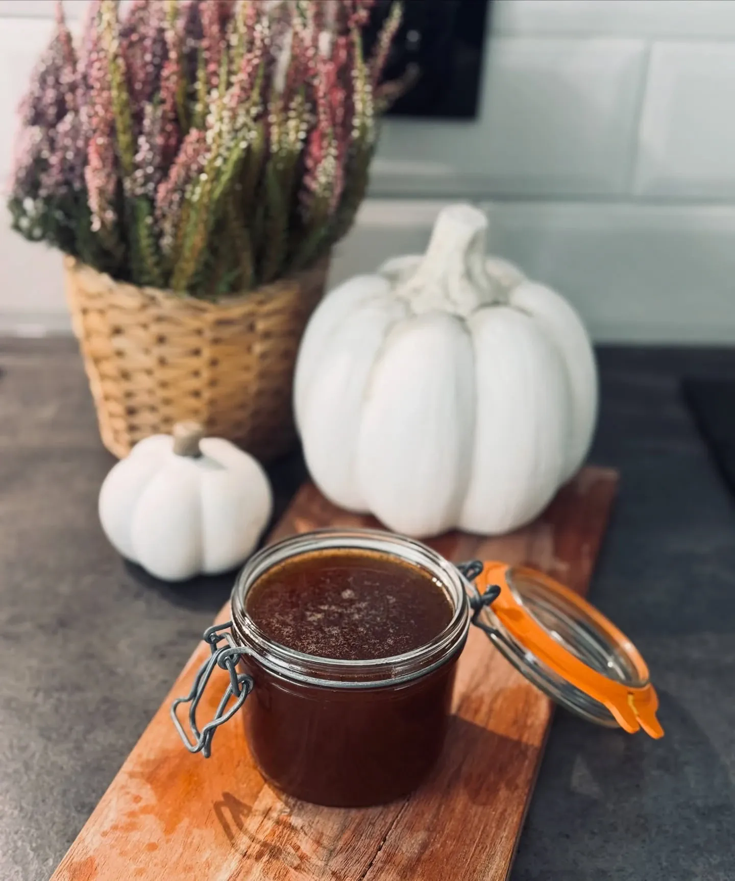 Domowy syrop Pumpkin Spice do kawy – słodki, korzenny i rozgrzewający smak jesieni ☕🎃