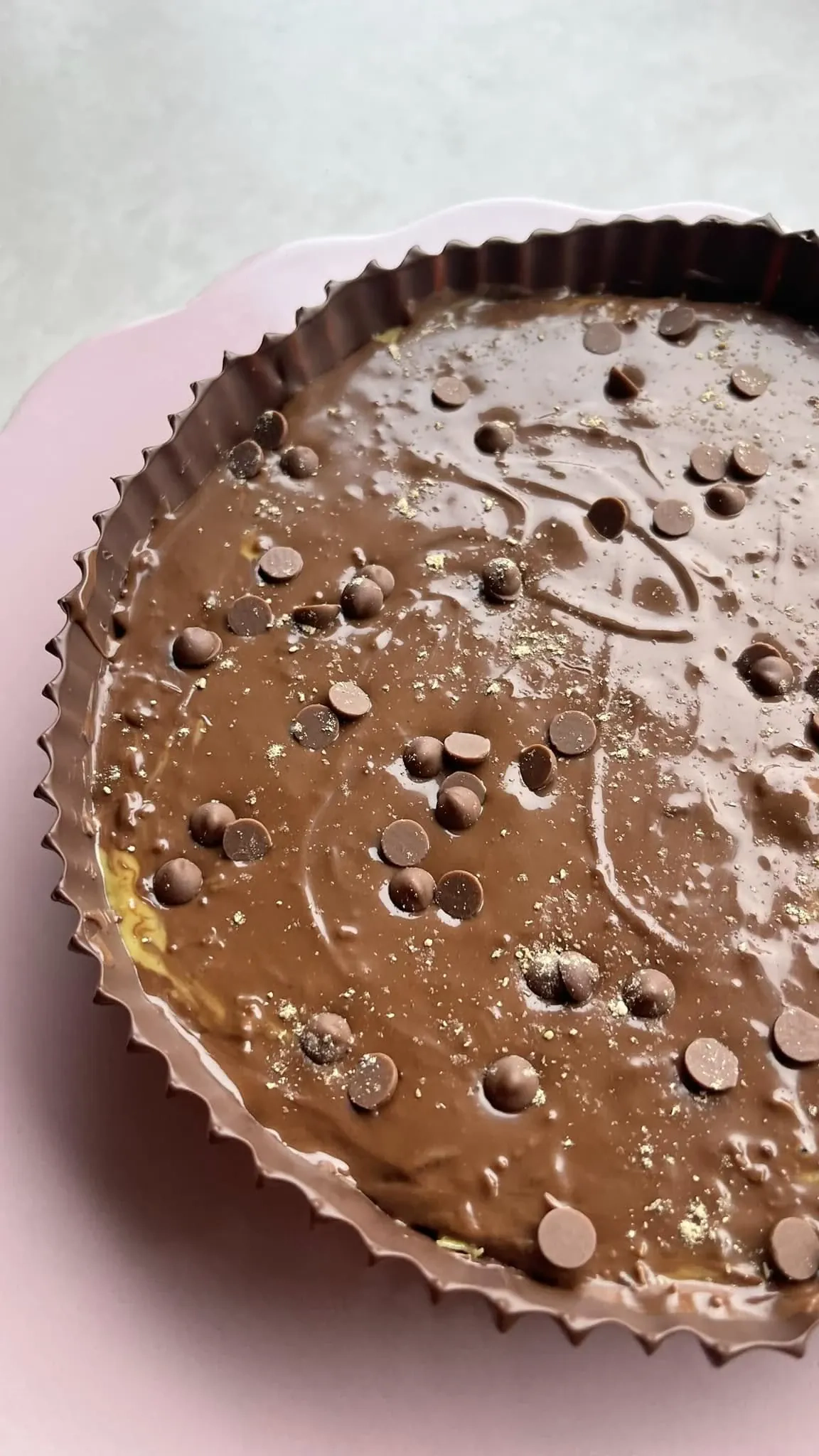 Dubajaus šokoladas su kataifi tešla, pistacijų įdaru ir baltu šokoladu