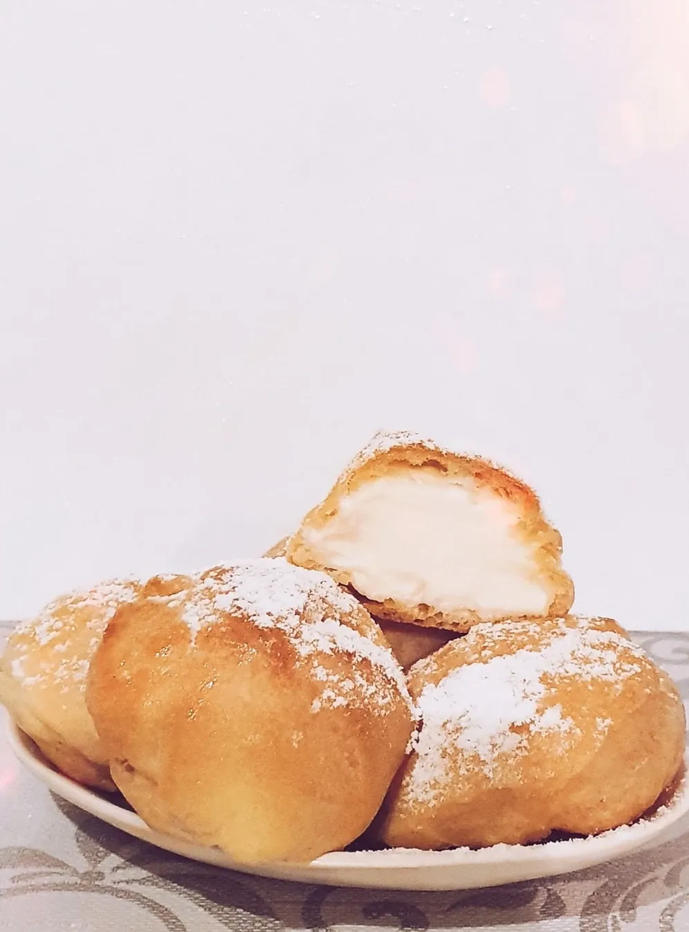 Eklerai su sviestiniu kremu