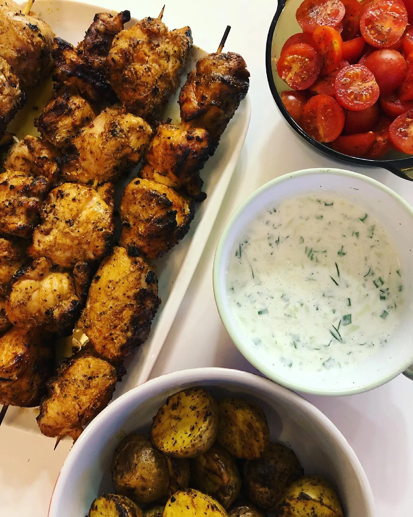 Vištienos iešmeliai gruzdintuvėje su sojos padažu ir Dižono garstyčiomis