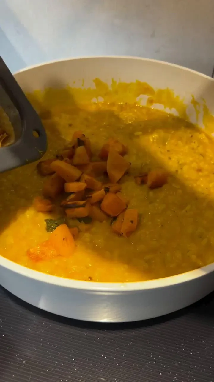 Risotto z dynią i grzybkami – kremowy włoski klasyk w jesiennym wydaniu