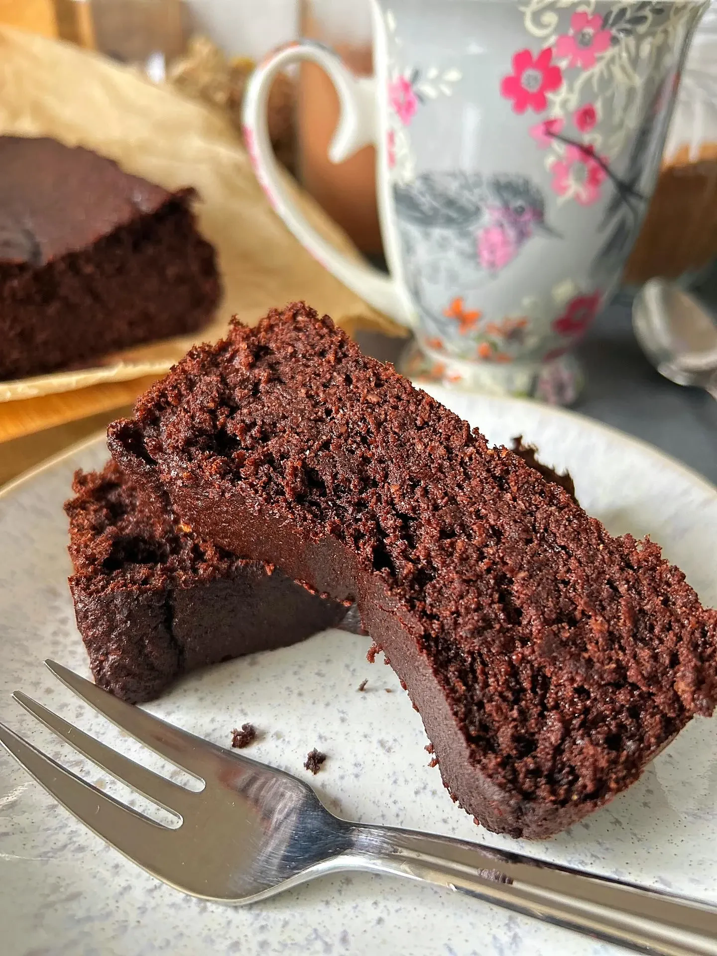 Wilgotne brownie z mąki migdałowej bez cukru i glutenu