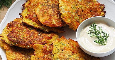 Greiti, vegetariški kopūstų blyneliai, kepti keptuvėje