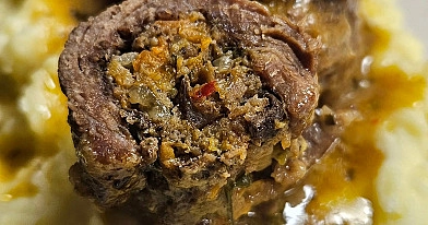 Senoviški lietuviški riestiniai - jautienos zrazai su duona ir džiovintais grybais