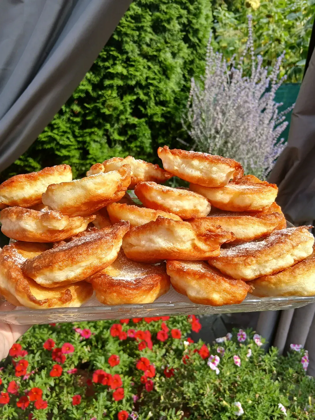 Puszyste racuchy drożdżowe z patelni