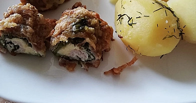 Kiaulienos maltiniai (suktinukai) su džiovintų slyvų įdaru orkaitėje