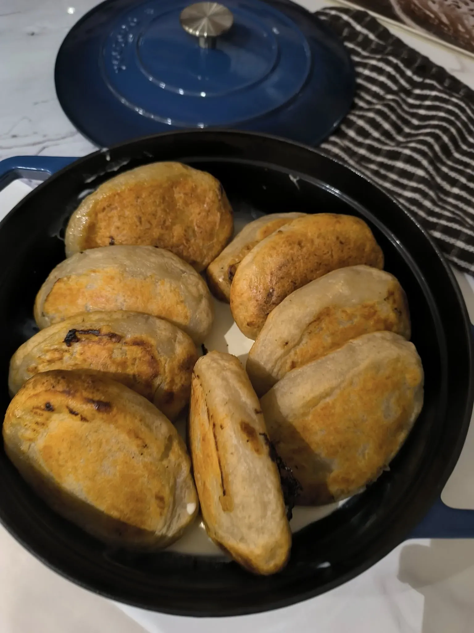 Orkaitėje kepti cepelinai su mėsa