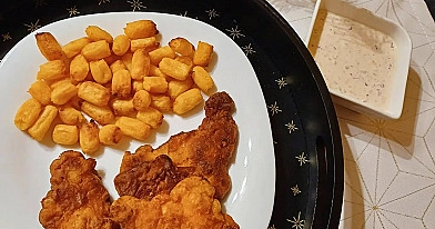 Kotlety szu szu z kurczaka z sosem Big Mac i ziemniakami