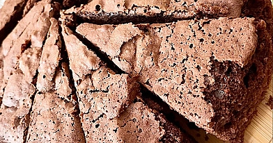 Wilgotne brownie z chrupiącą skorupką