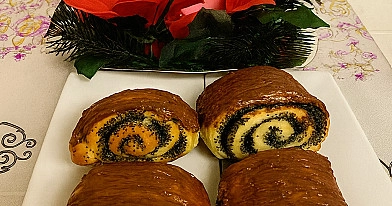 Bandelės su aguonomis ir šokolado glajumi 😋