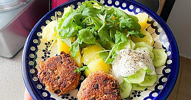 Gardūs vegetariški pupelių ir kukurūzų kotletai pagal Beatą