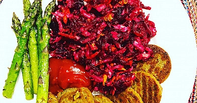 Grikių ir burokėlių salotos