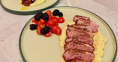 Sultinga antienos krūtinėlė karšto oro gruzdintuvėje