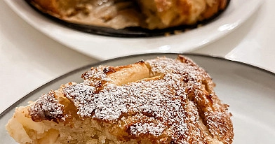 Tobulo skonio obuolių pyragas su cinamonu