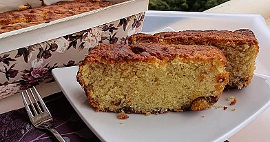 Lengvas, greitas ir paprastas varškės pyragas su razinomis