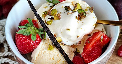 Naminiai sūrio pyrago skonio ledai