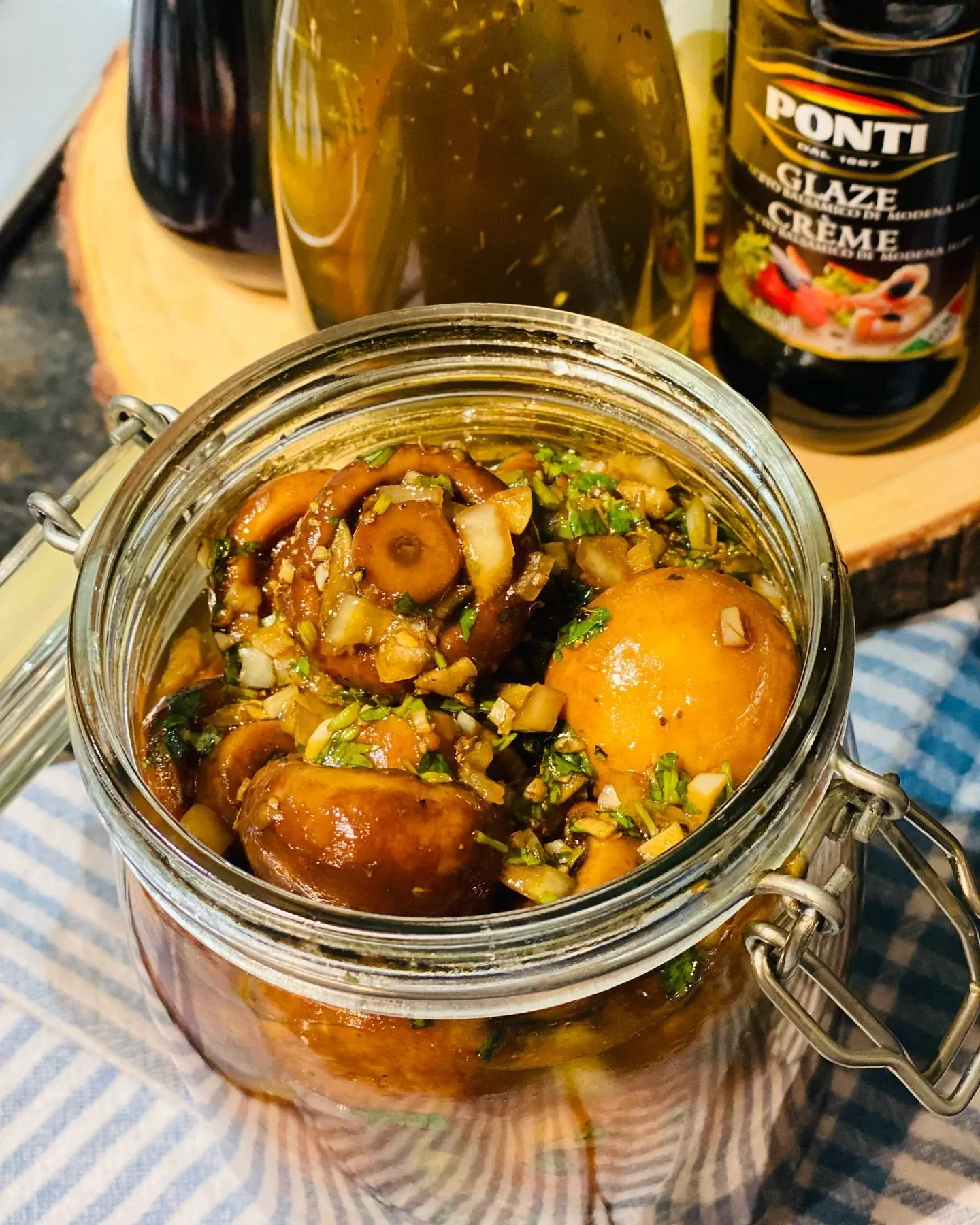 Marinuoti pievagrybiai - geriausias receptas