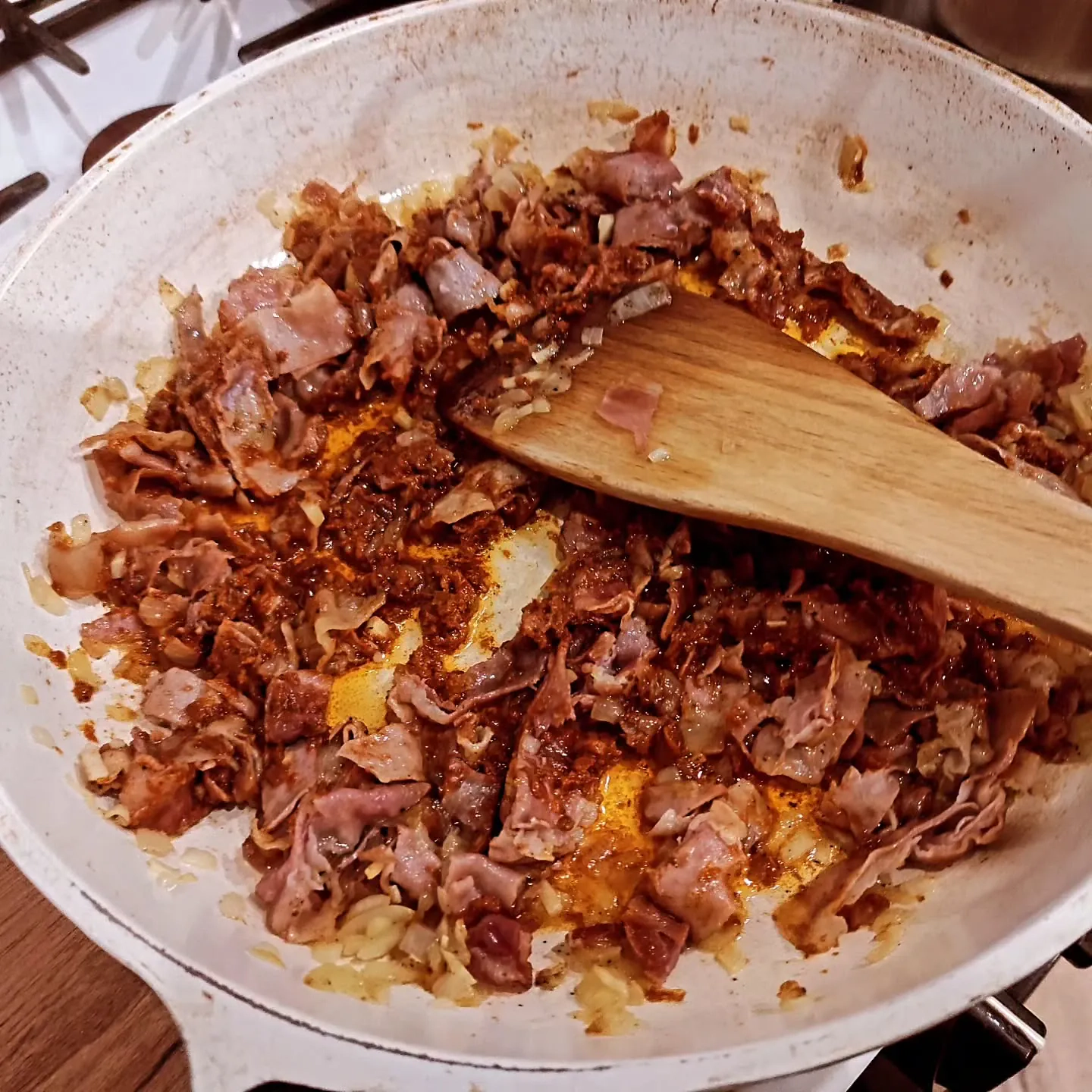 Makaron z gorgonzolą i szynką parmeńską