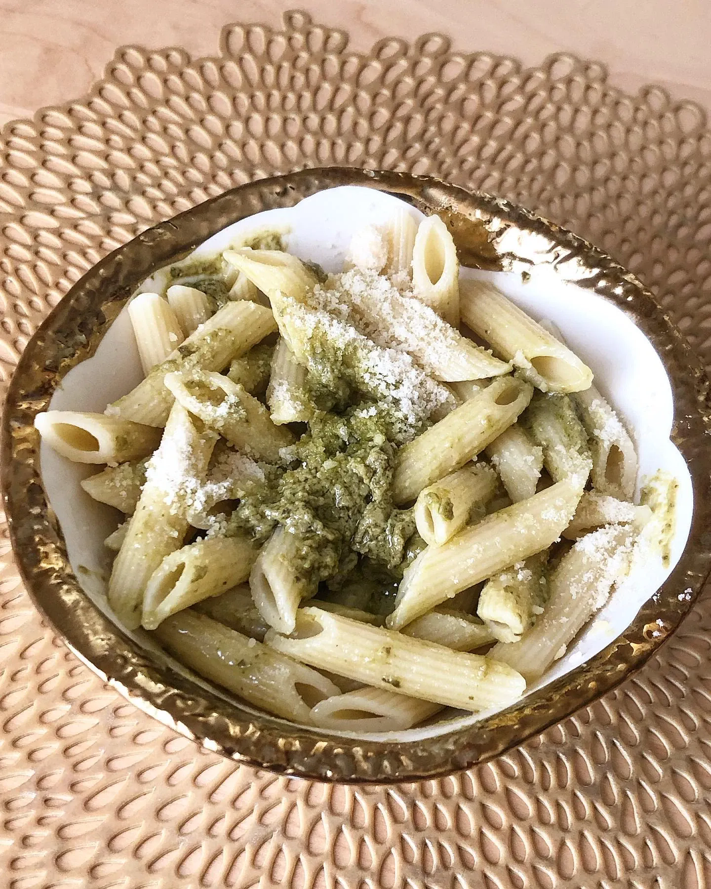 Makaron z pesto i ricotta