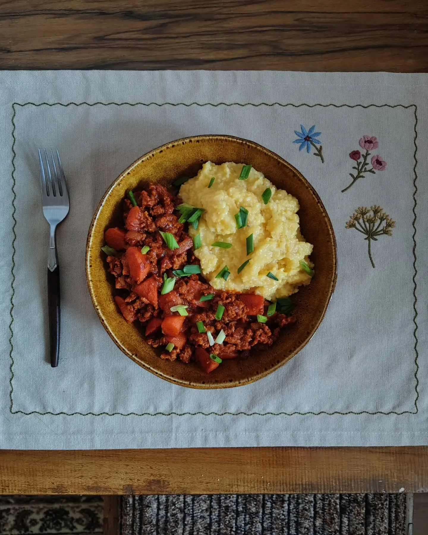 Gulasz z mięsa mielonego z indyka