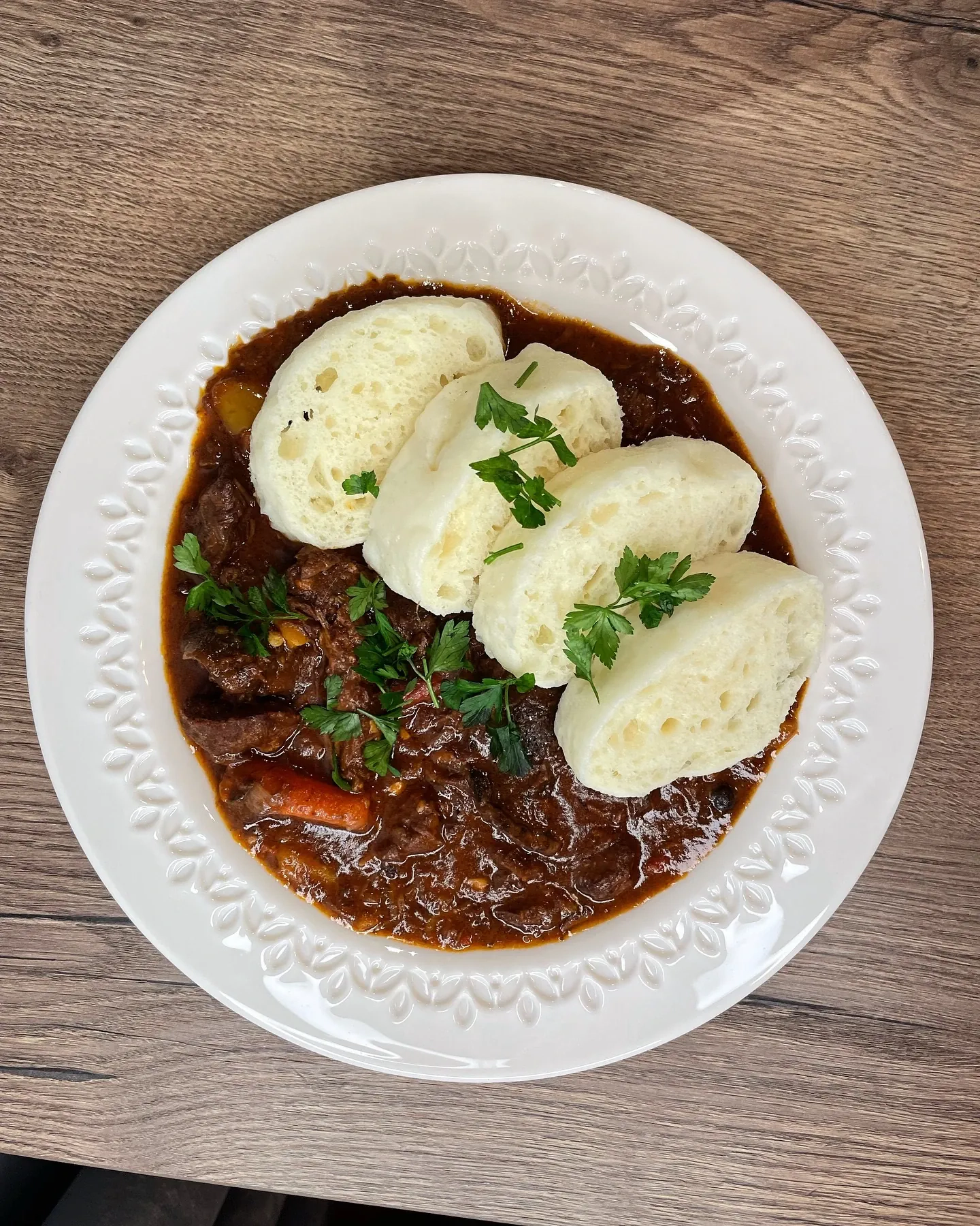 Gulasz z mięsa mielonego wołowego