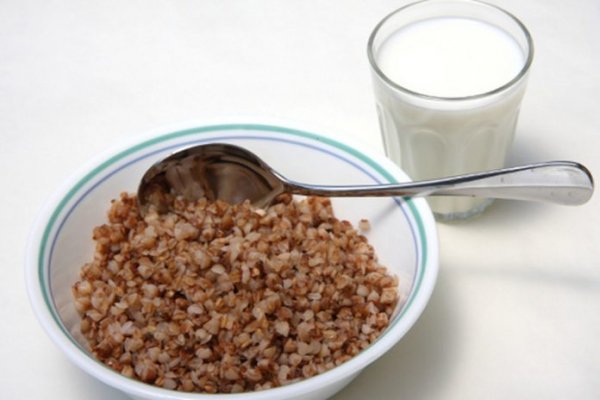 Gydomoji grikių-kefyro dieta. Kaip numesti 10 kg per savaitę!
