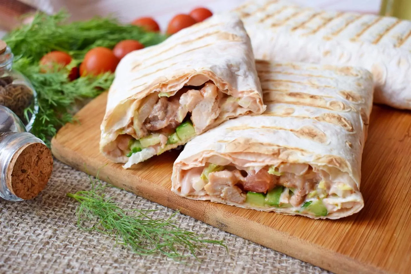 Klasyczny kebab / shoarma z kurczakiem