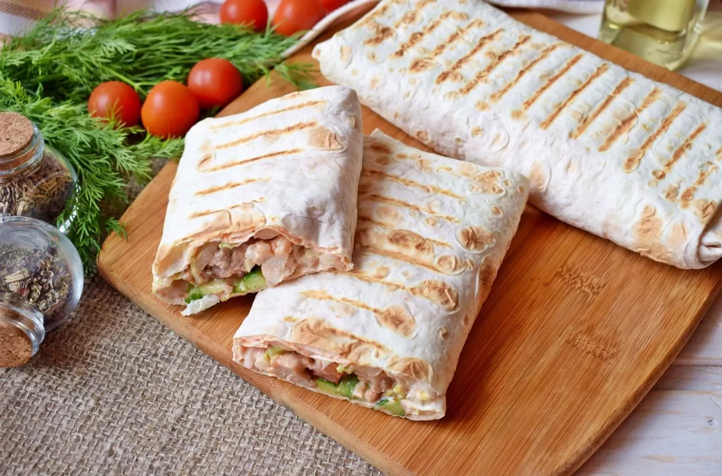 Klasyczny kebab / shoarma z kurczakiem