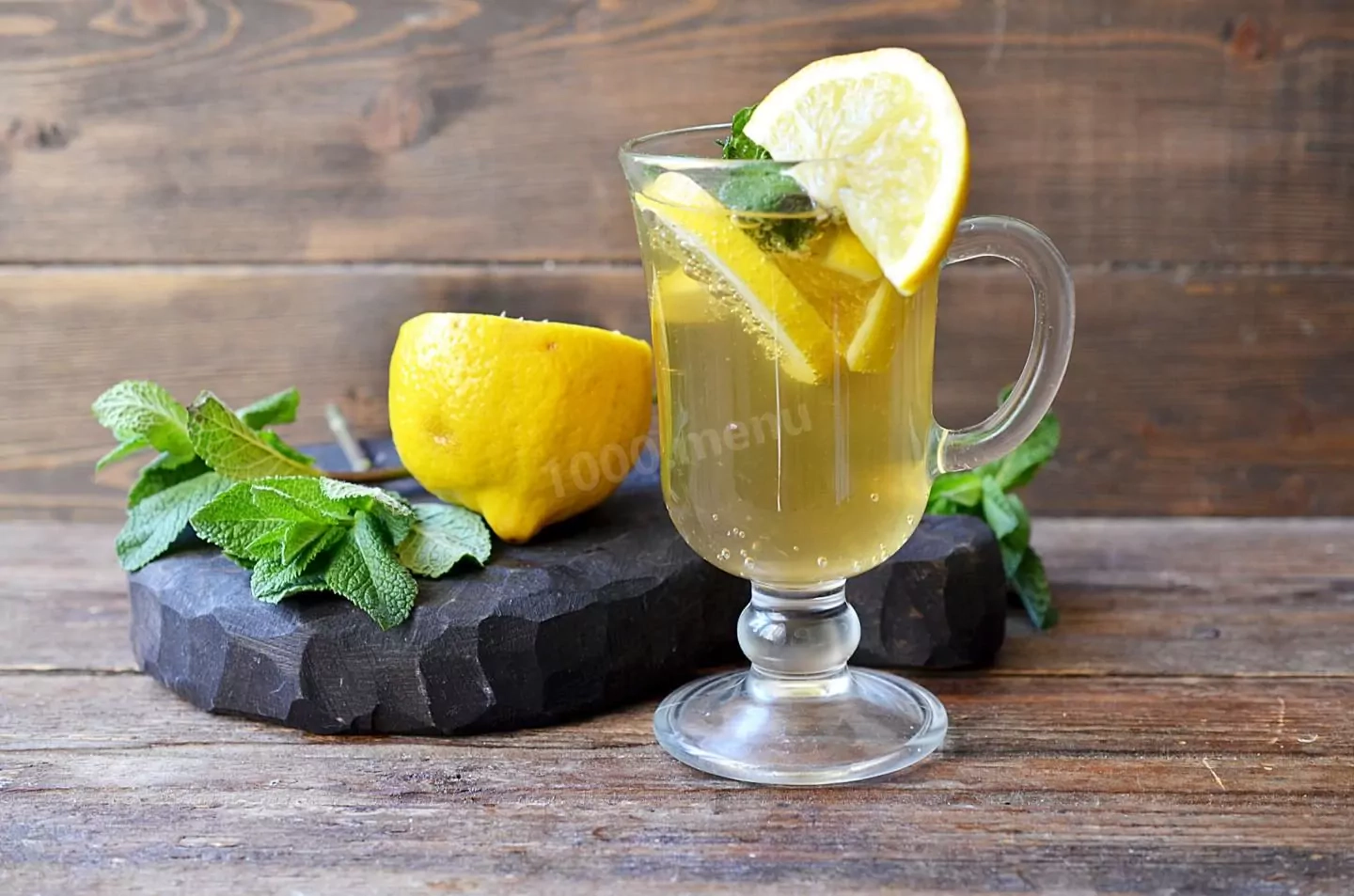 Koktajl mojito alkoholowy - przepis na drink