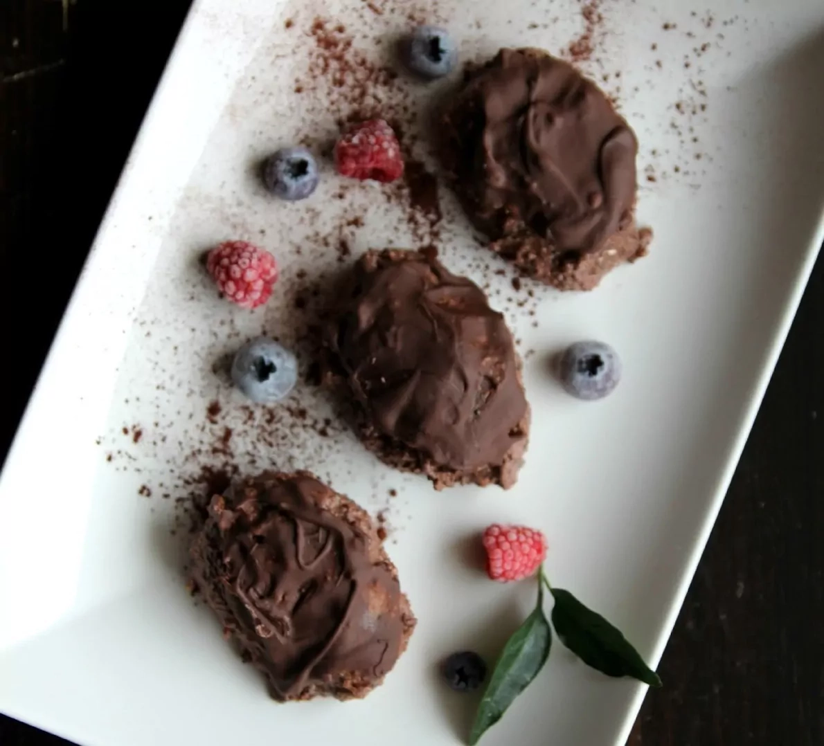 Veganiški šokoladiniai sūreliai su silken tofu ir kokosų pienu