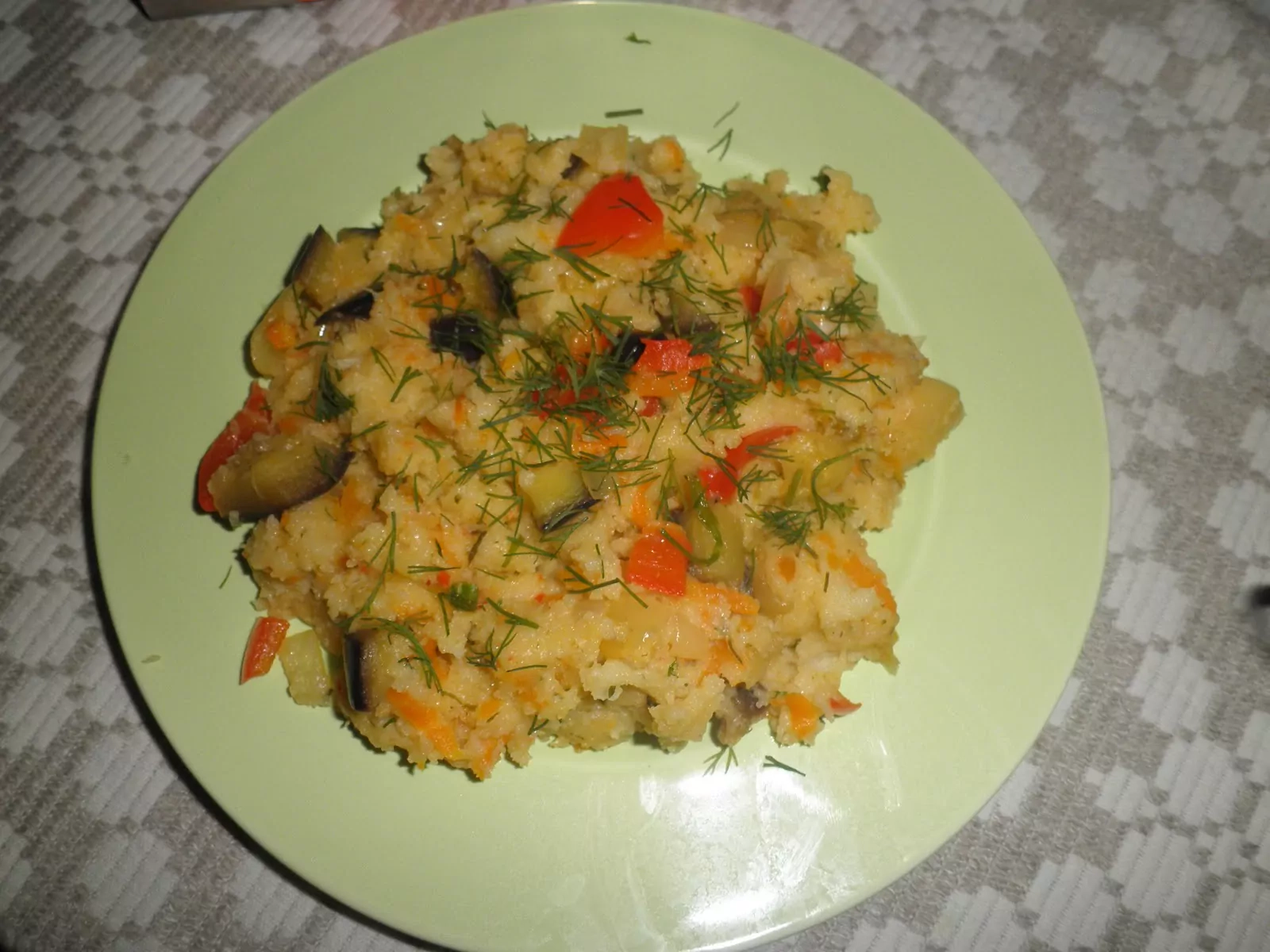 Vegetariškas kuskusas su daržovėmis