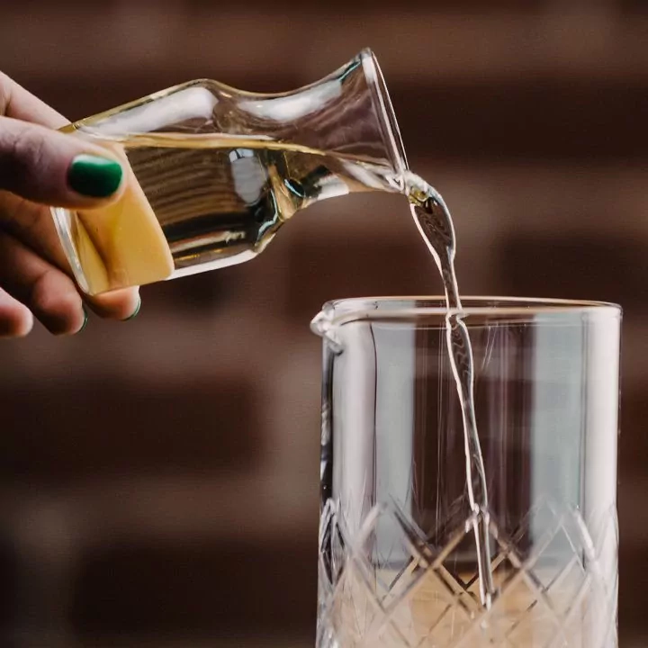 Cukraus sirupas alkoholiniams kokteiliams