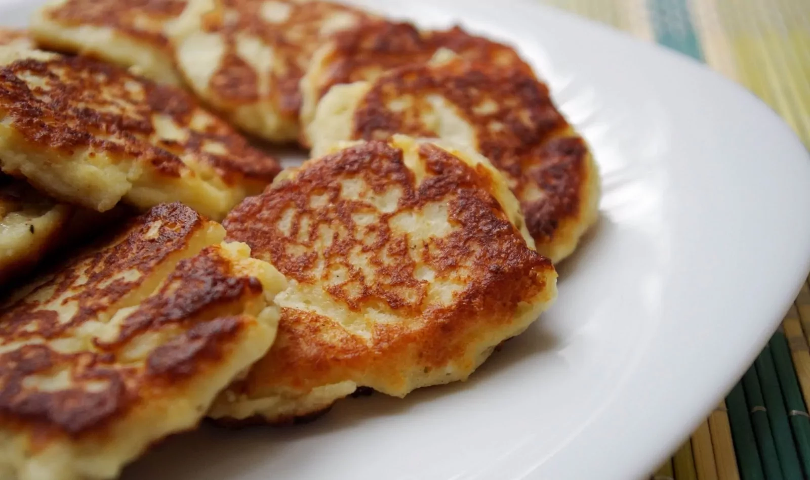 Nesaldūs fermentinio sūrio blynai