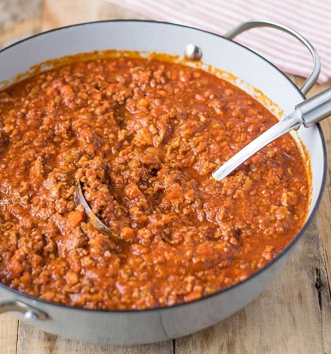 Bolonijos / bolognese padažas makaronams + makaronai su mėsos faršu "Tagliatelle al ragu"