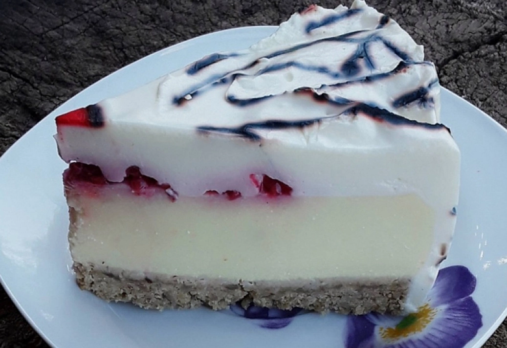 Lengvas ir nekaloringas citrininis varškės tortas (nekeptas, bet virtas)