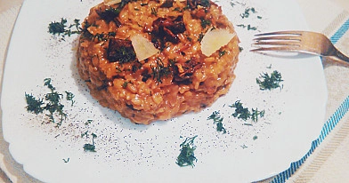 Ризотто с грибами приготовленное на сковороде которого приготовить очень проста