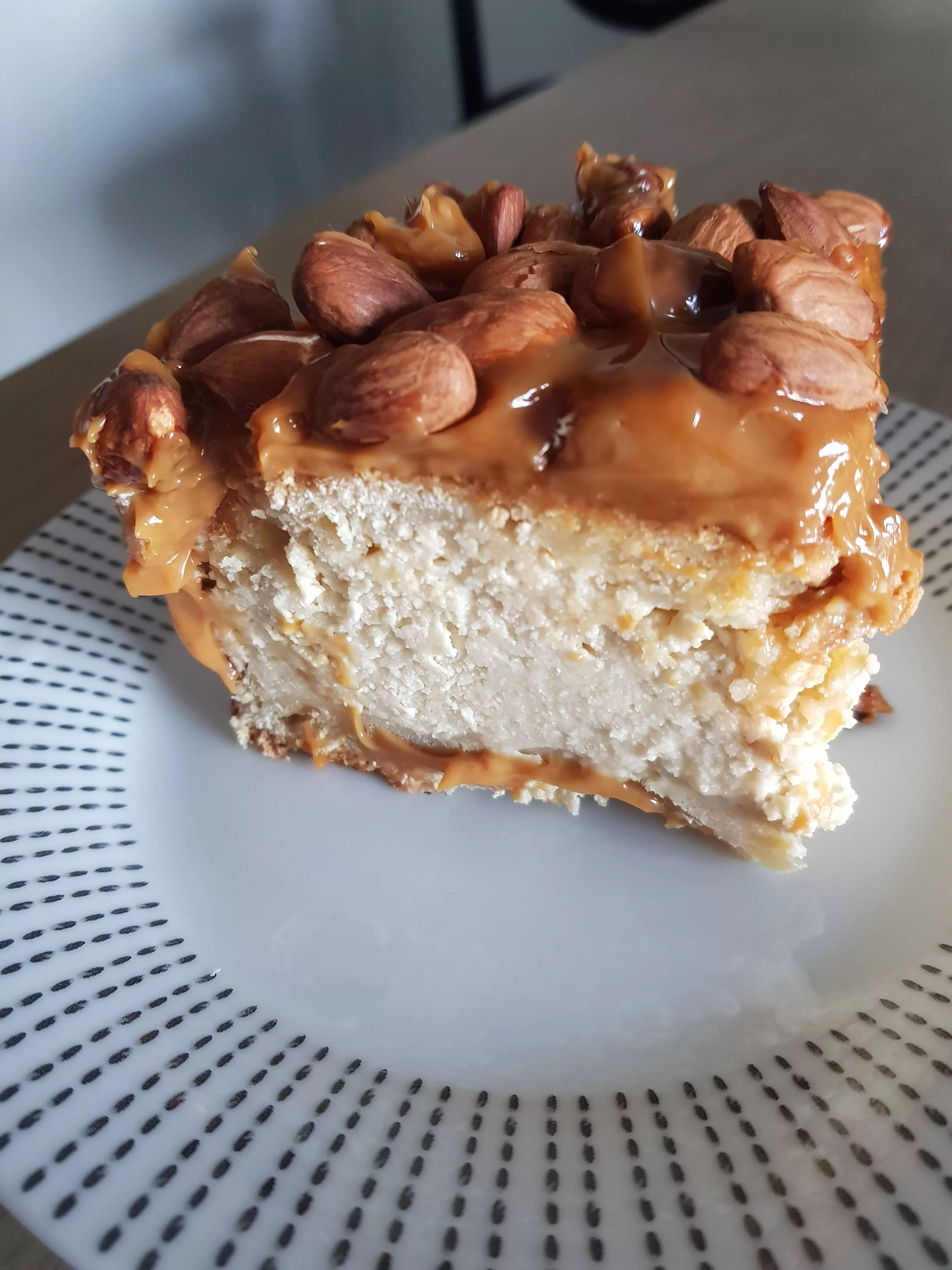 Varškės pyragas su karamele